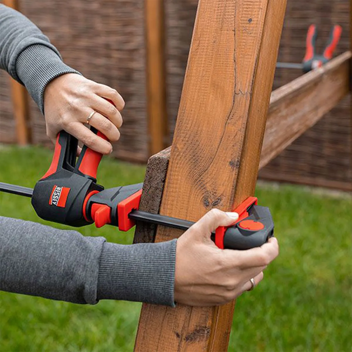 Bessey 600mm One-Handed Clamp With Rotating Handle EZ360-60 Pack of 2