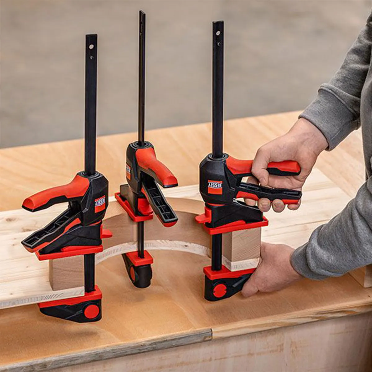 Bessey 600mm One-Handed Clamp With Rotating Handle EZ360-60 Pack of 2