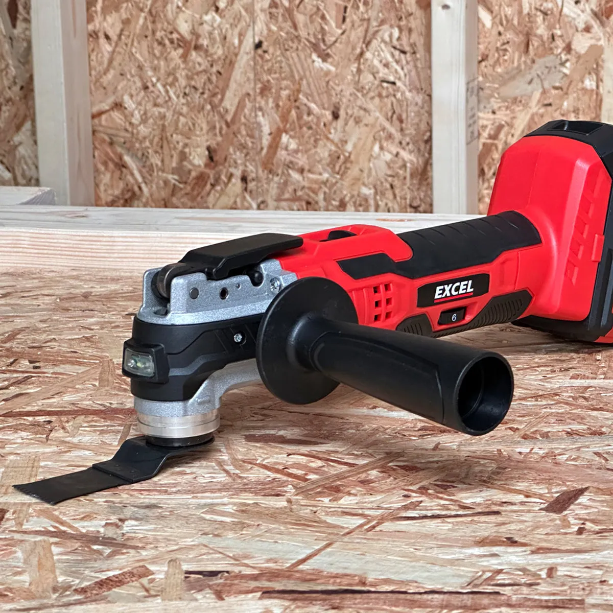 Excel 18V Oscillating Multi Tool with 1 x 2.0Ah Battery Charger