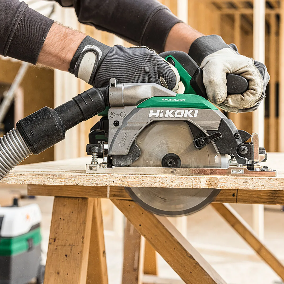 Hikoki C1806DBW2Z 18V Brushless 165mm Circular Saw with 1 x 2.5Ah/5.0Ah Battery & Charger