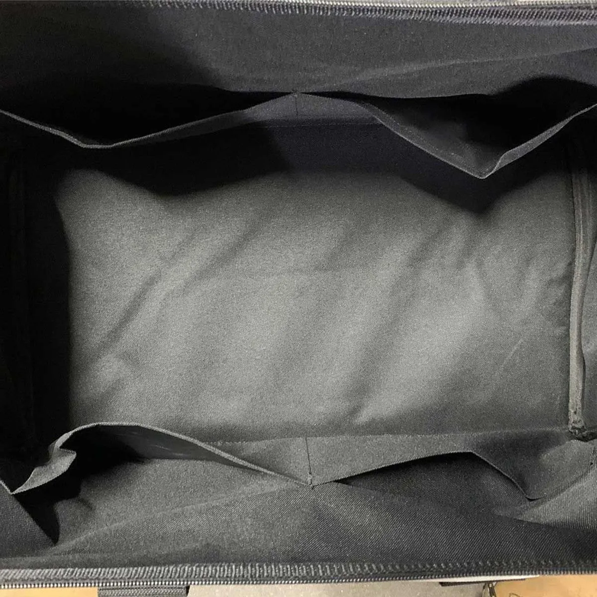 Makita 832411-9 20.5 Heavy Duty Large Tool Bag With 6 Pockets