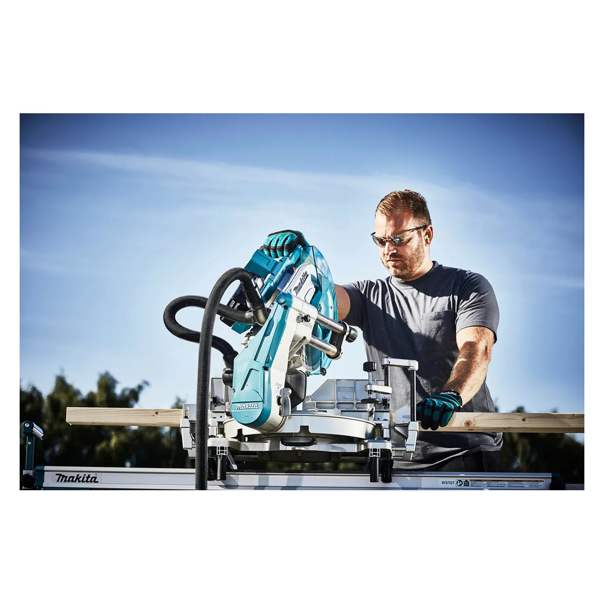 Makita DLS211ZU 36V LXT 305mm Slide Compound Mitre Saw Body Only