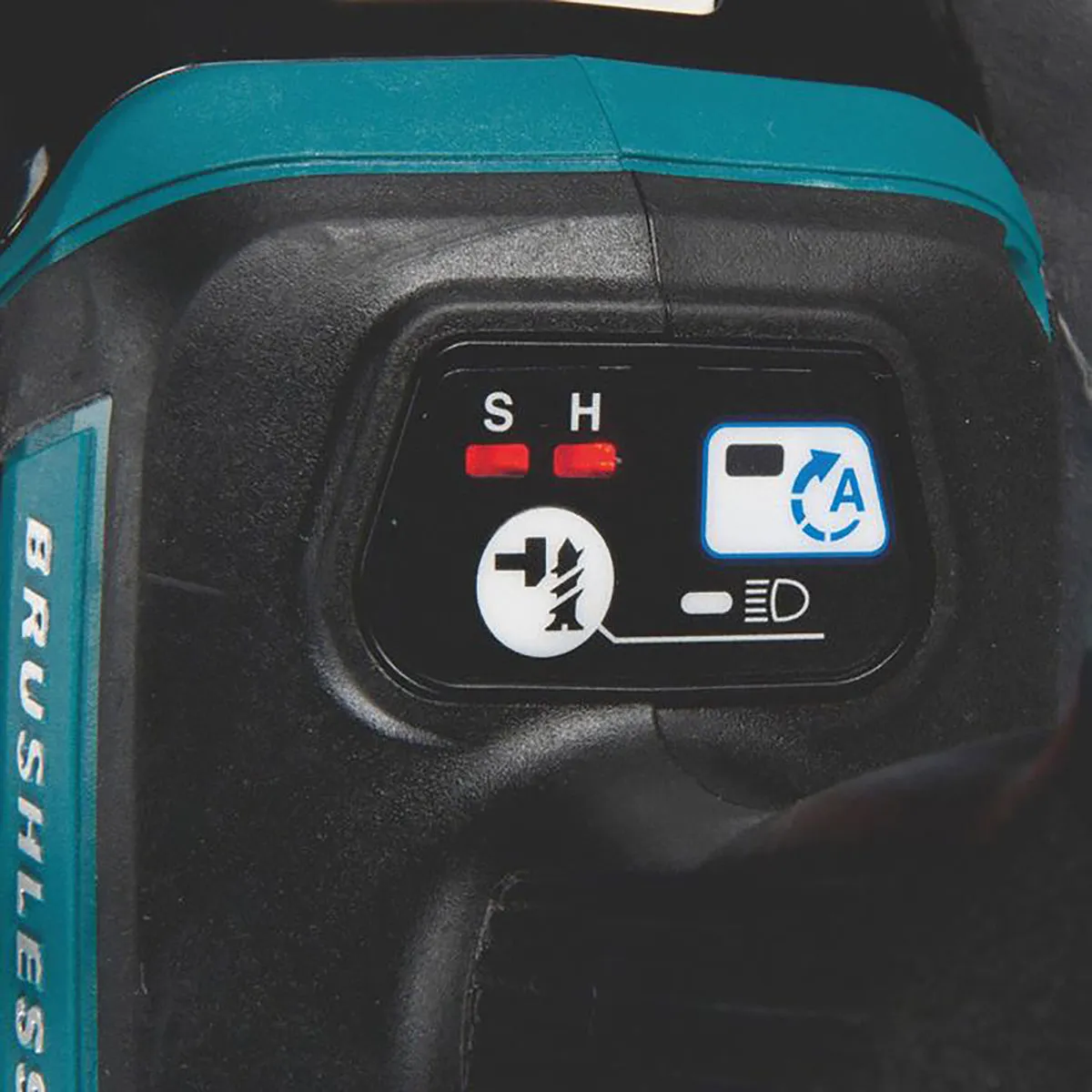 Makita DTD155Z 18V LXT Brushless Impact Driver with 1 x 5.0Ah Battery Charger & Bag