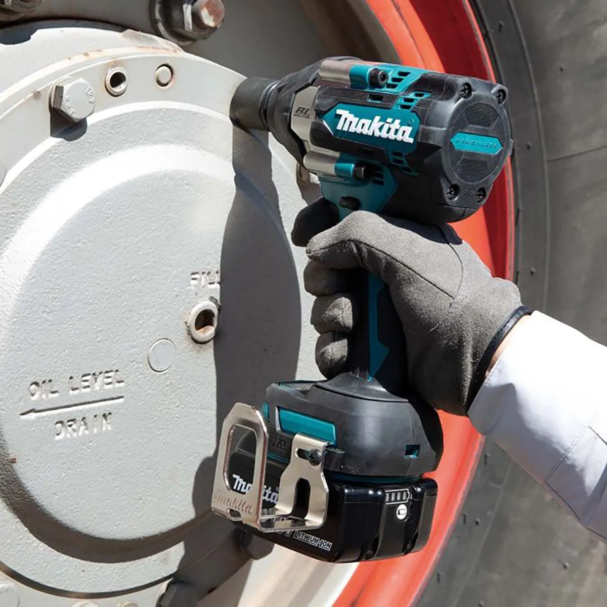 Makita DTW700Z 18V LXT Brushless 1/2 Impact Wrench Body Only