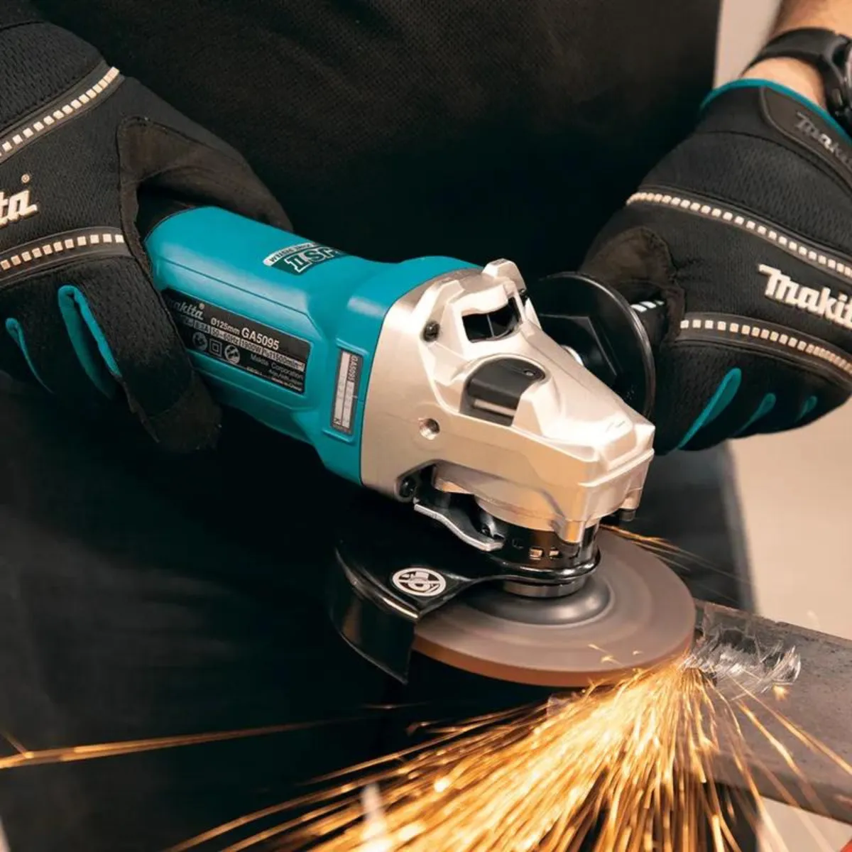 Makita GA5095X01/2 125mm Paddle Switch Angle Grinder 240V