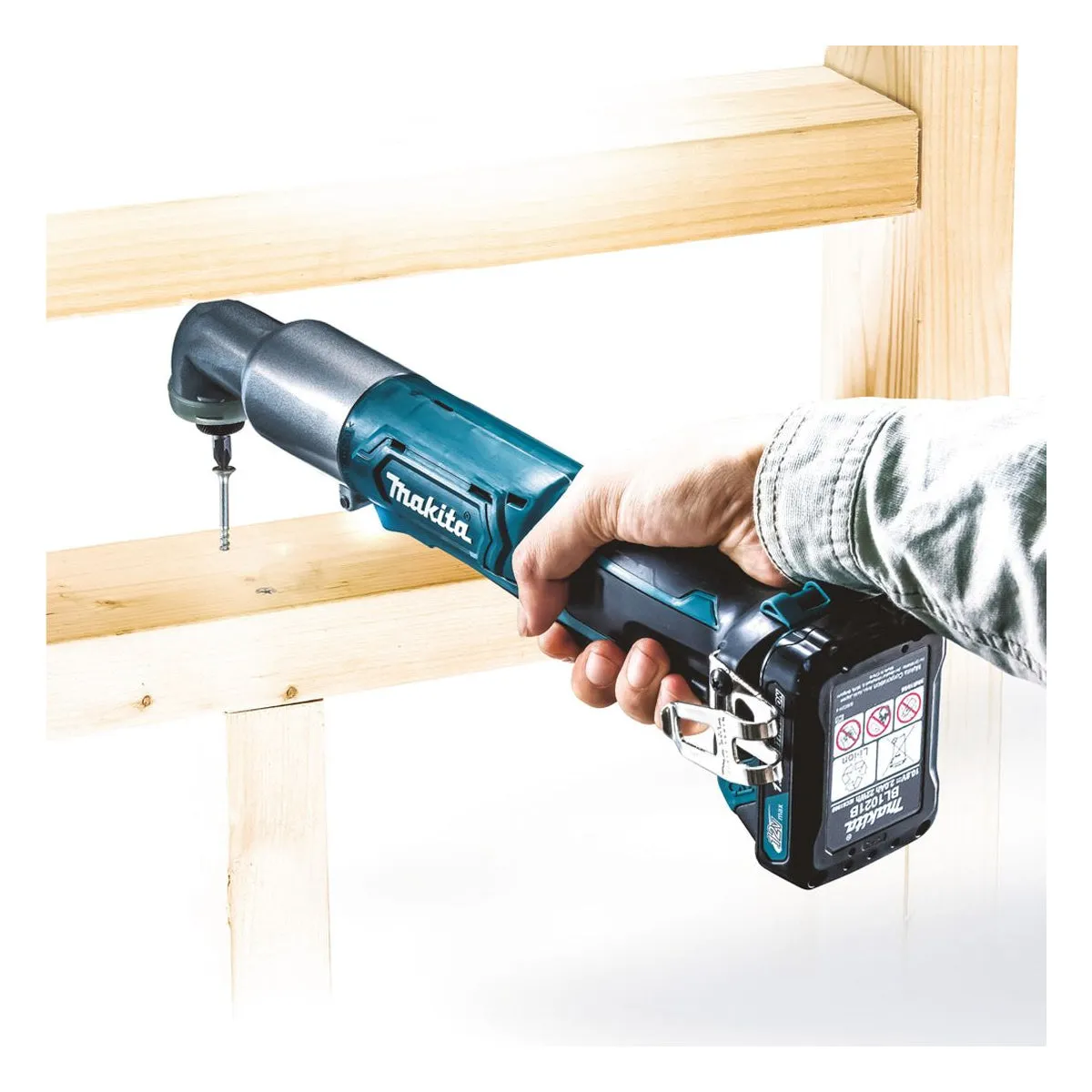 Makita TL064DWAE 12V max CXT Angle Impact Driver With 2 x 2.0Ah Batteries. Charger & Carrying Case