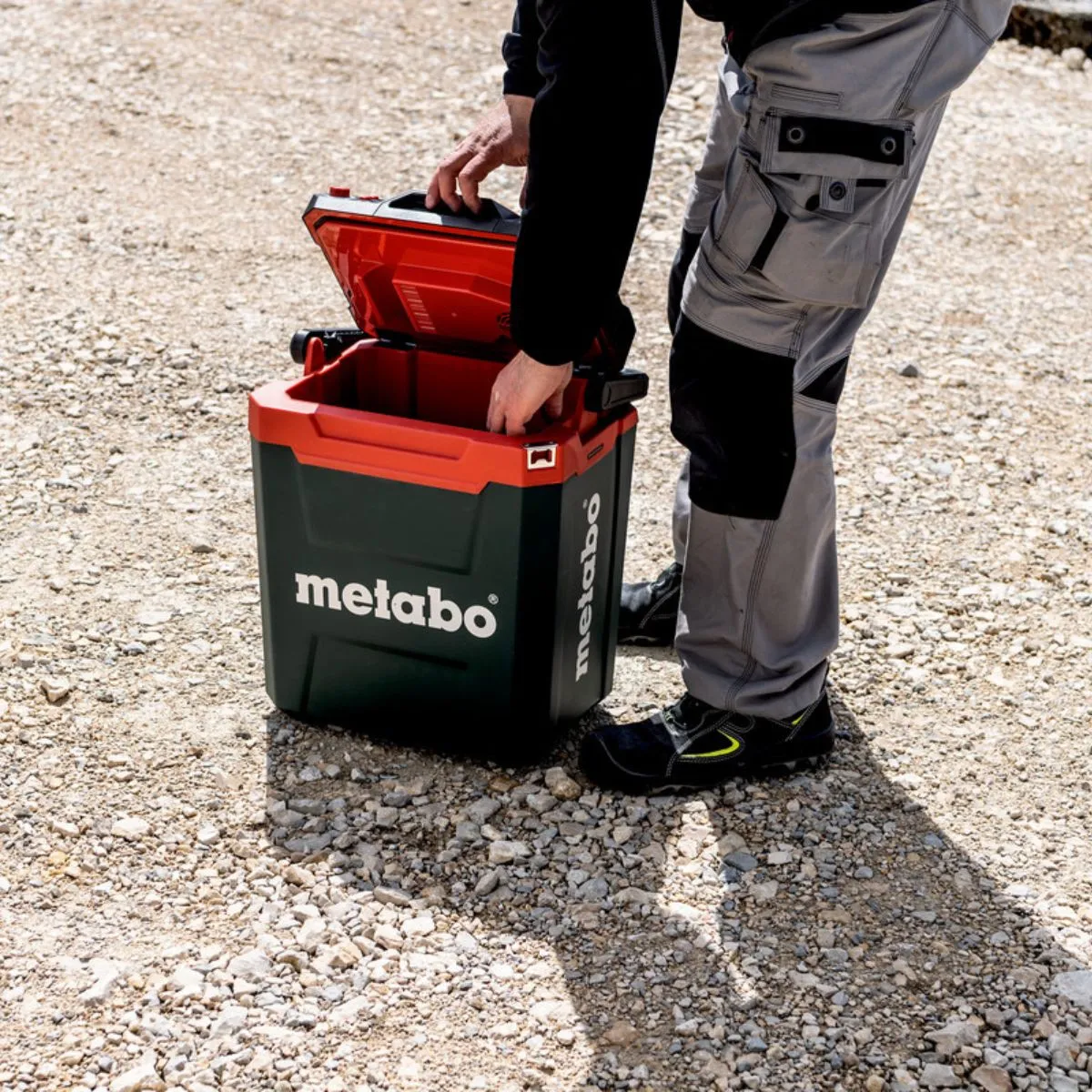 Metabo KB 18 BL 18V Brushless 24L Cooling Box with Warming Function Body Only 600791380