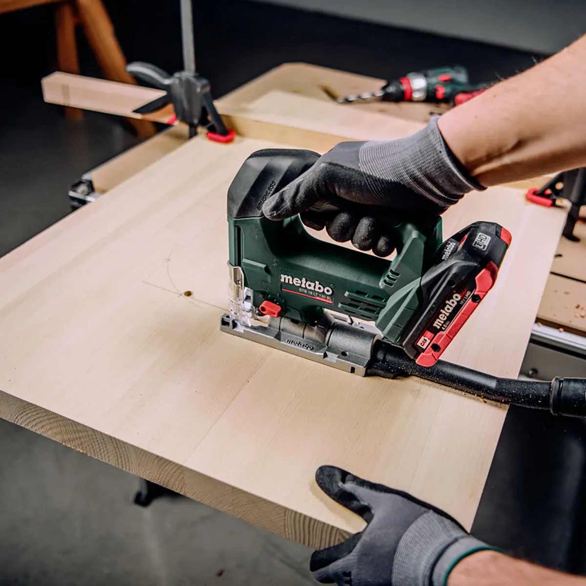 Metabo STB 18 LT 130 BL 18V Brushless Bow Handle Jigsaw with 1 x 5.2Ah Battery Charger & Metabox