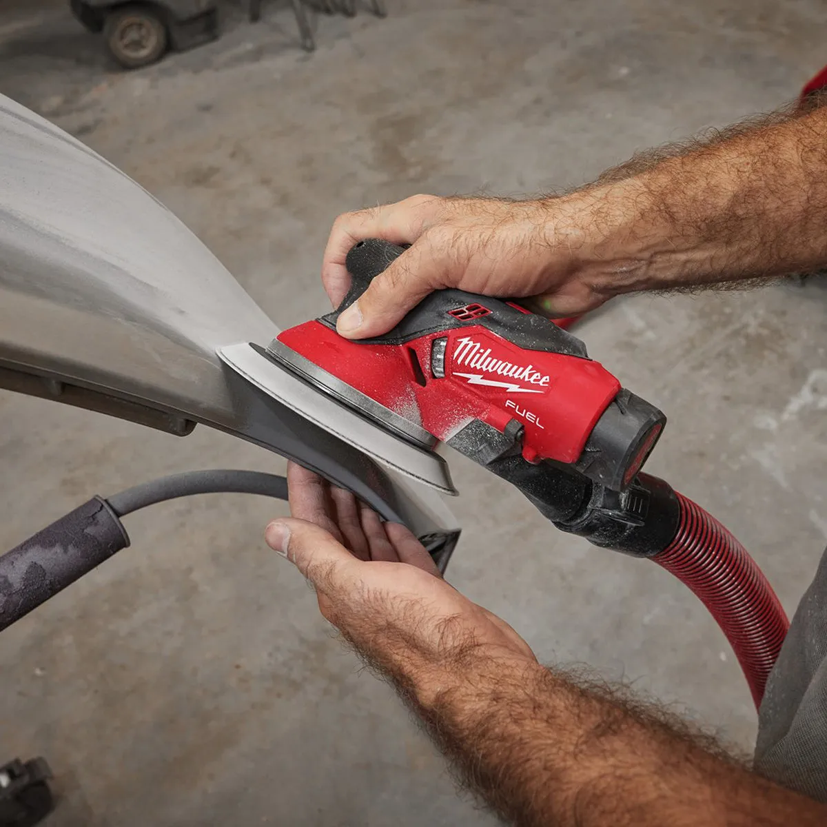 Milwaukee M12FROS5-0 12V FUEL Brushless 150mm Random Orbit Sander with 1 x 2.0Ah Battery Charger & Bag