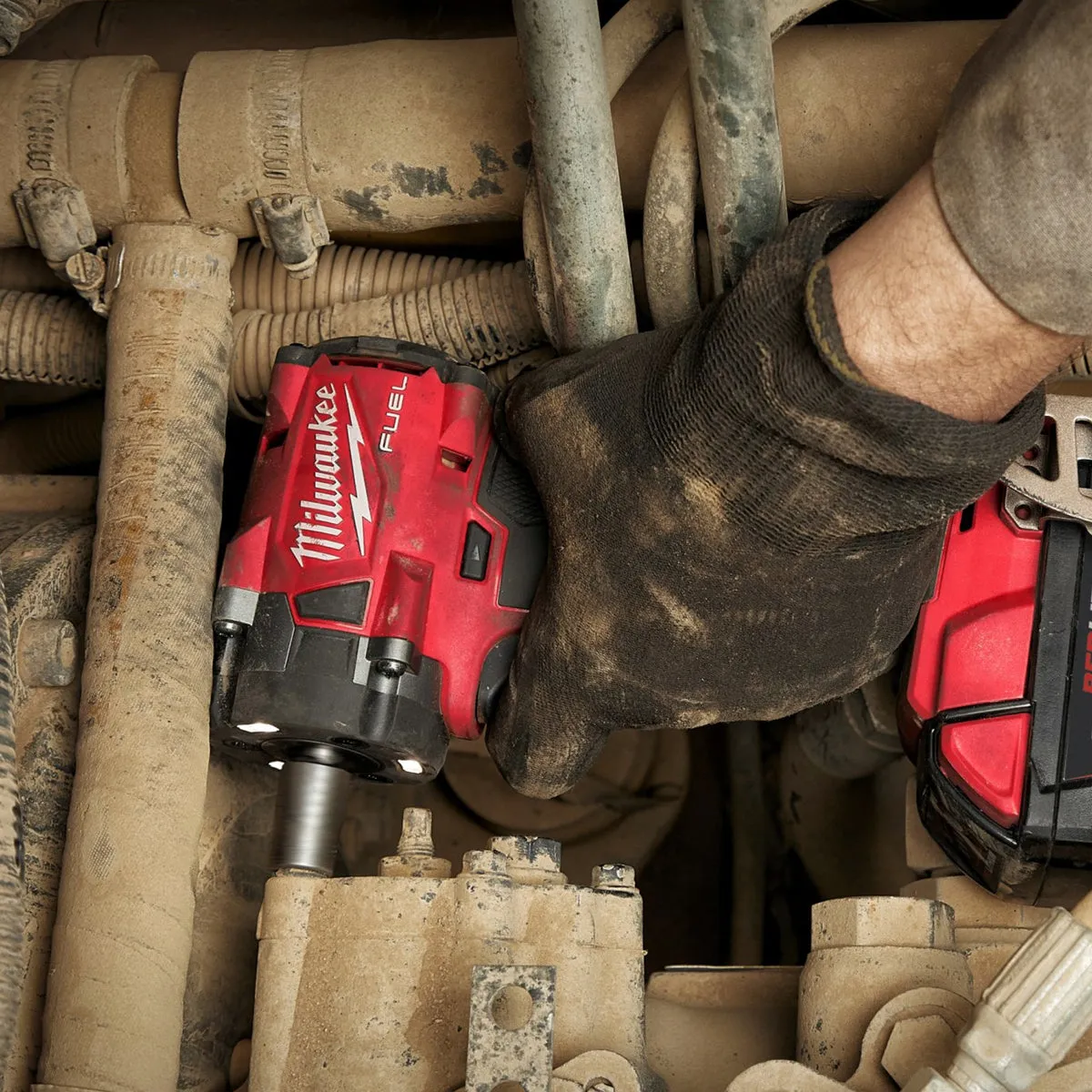 Milwaukee M18FIW2F38-0X 18V FUEL Brushless 3/8 Friction Ring Impact Wrench Body Only with case 4933478650