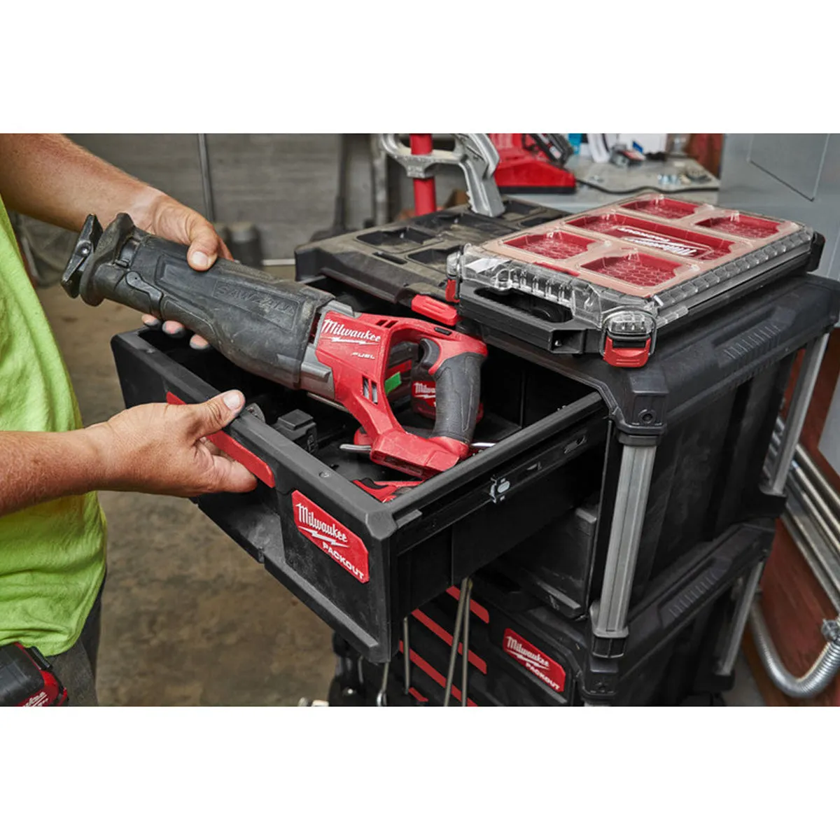 Milwaukee Packout 3 Drawer Tool Box with 4 Drawer Tool Box