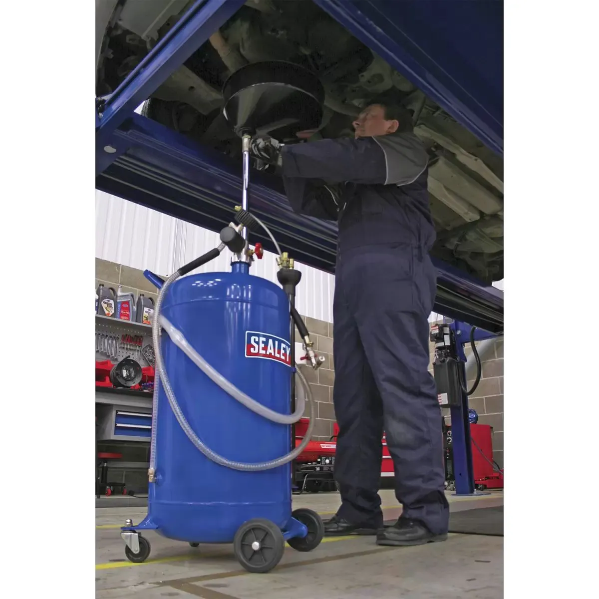 Sealey AK459DX 90L Air Discharge Mobile Oil Drainer with Probes