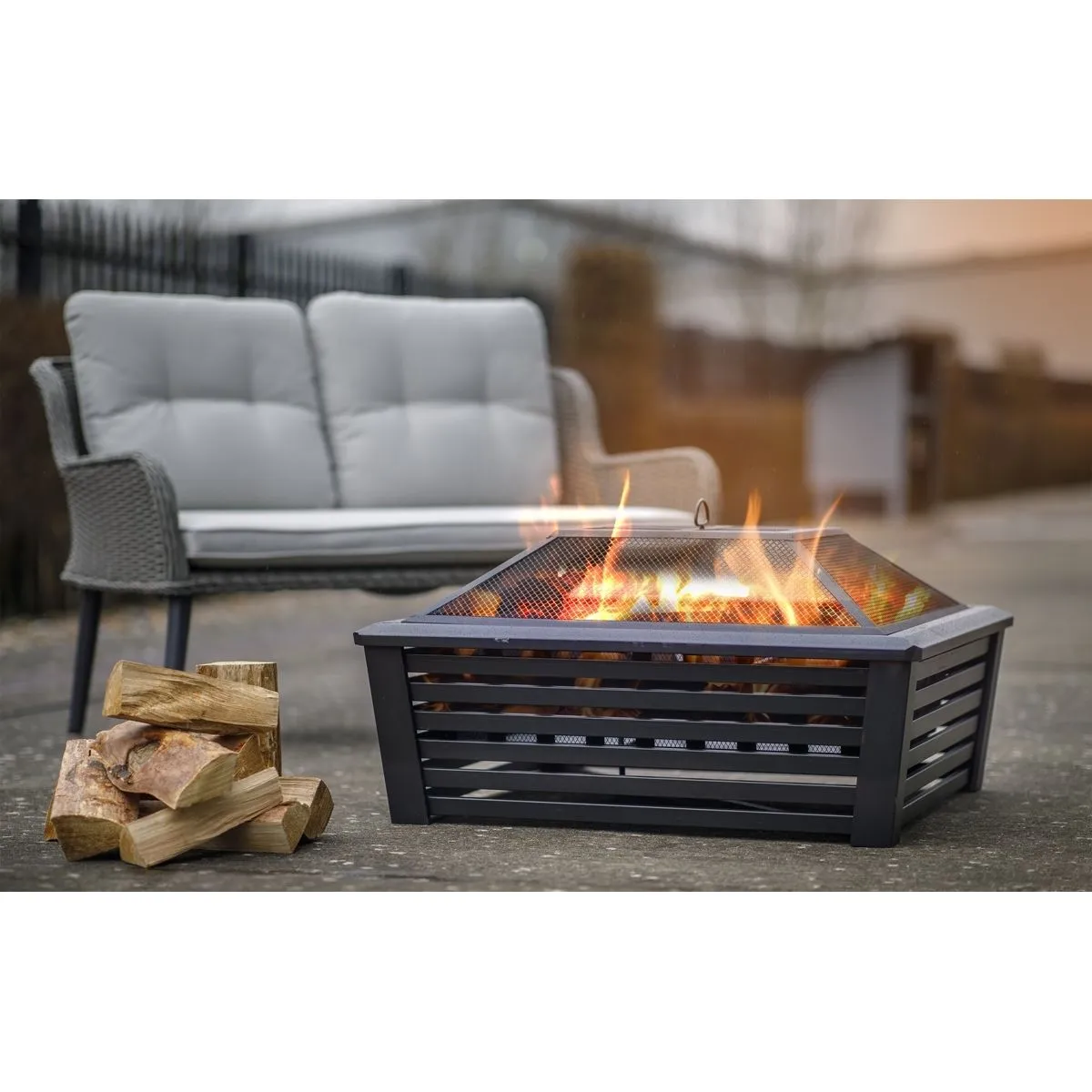 Sealey DG43 Dellonda 35 Black Square Outdoor Fire Pit