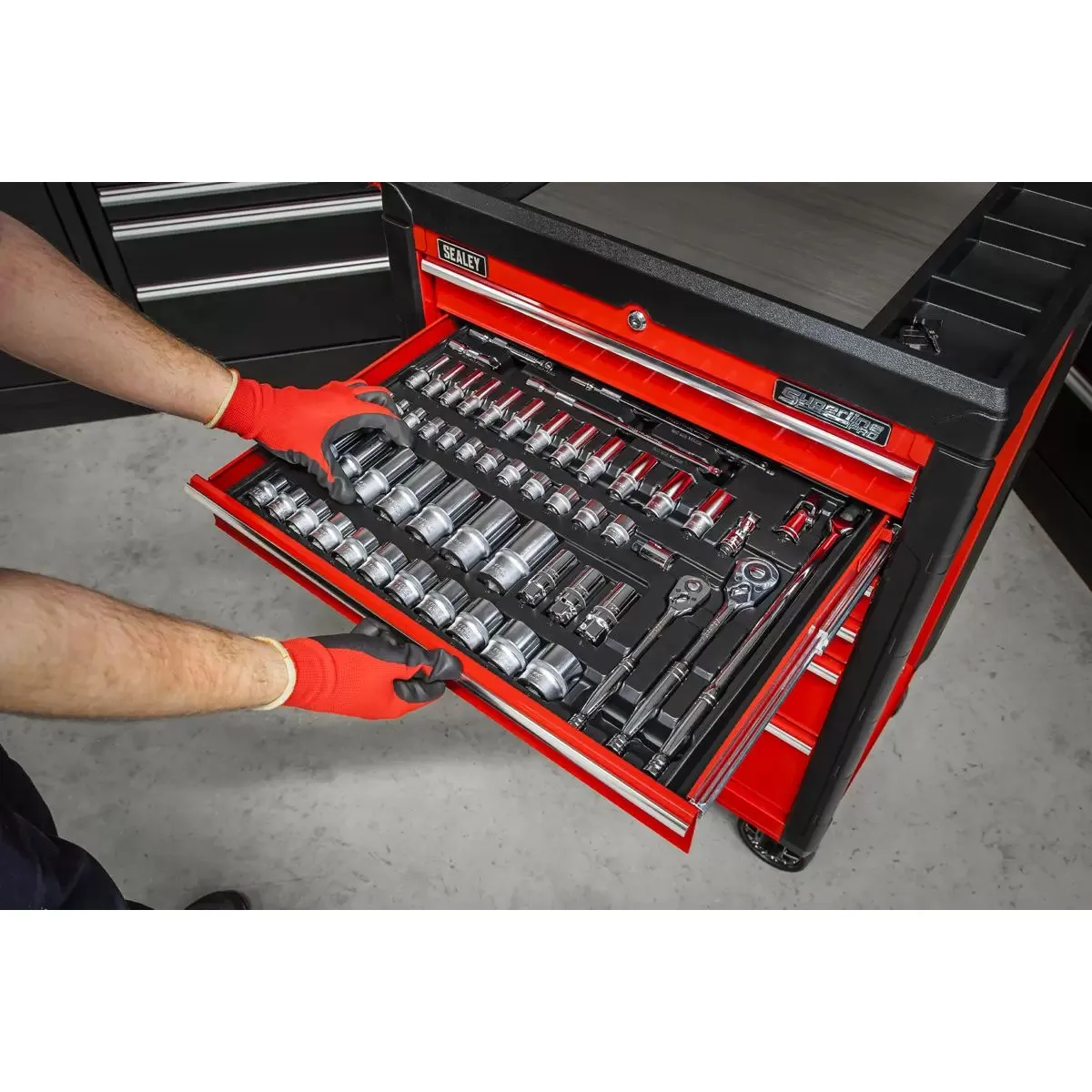 Sealey TBT31 Tool Tray with Socket Set 55pc 3/8in and 1/2inSq Drive