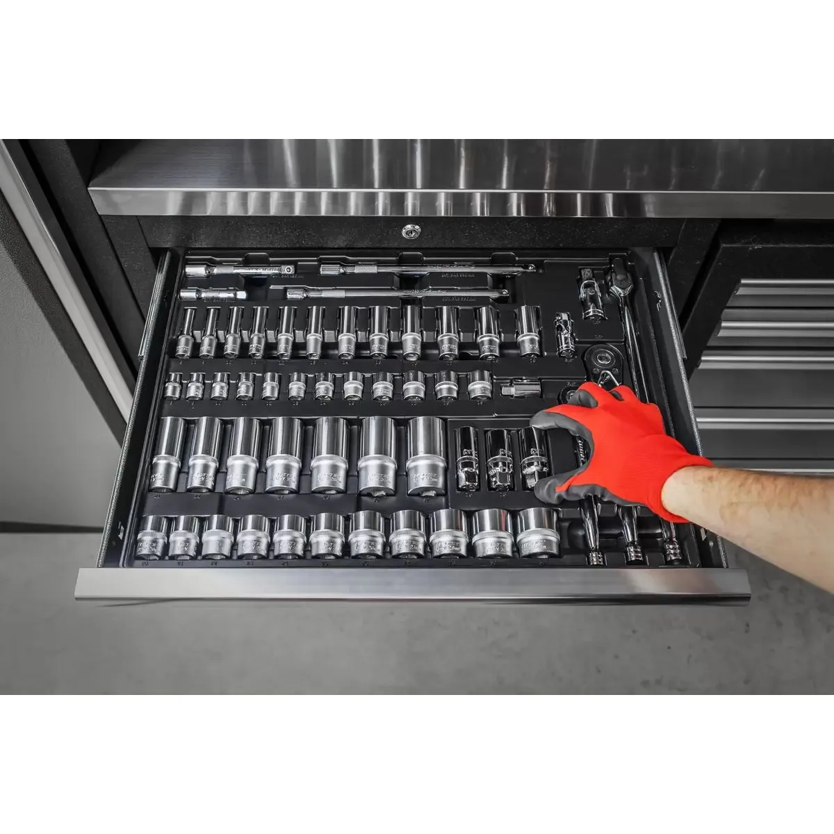 Sealey TBT31 Tool Tray with Socket Set 55pc 3/8in and 1/2inSq Drive