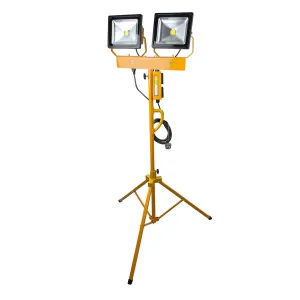 Spectre 230V HD Twin 30W LED Floodlight with 5m Cable. 2 x 13A Outlet and 13A Plug SP-17187
